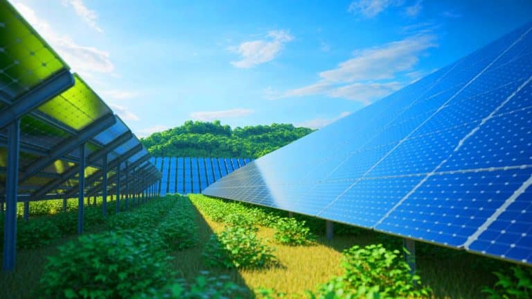« C’est comme 20 centrales nucléaires en feu » : le Japon teste le panneau solaire le plus puissant jamais conçu