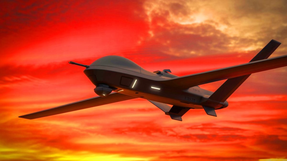 Illustration de drones StormShroud de la Royal Air Force en opération. Image réalisée par IA.