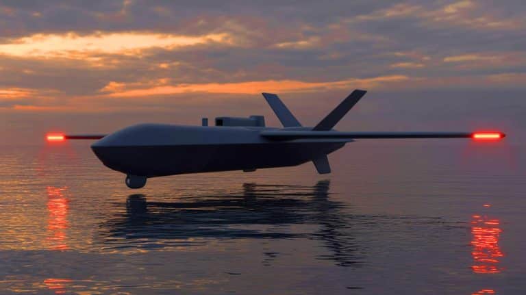 « Ce drone file à 74 km/h sans personne à bord » : le Needlefish autonome déployé au Koweït change la donne en mer