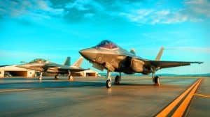 Illustration de la Belgique choisissant le F-35 américain au détriment du Rafale français. Image réalisée par IA.