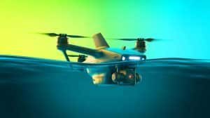 Illustration de la conception d'un drone hybride capable de voler et de plonger sous l'eau.