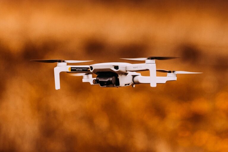 « J’ai vu le ciel les guider » : des drones pilotés par les étoiles défient le GPS et écrasent la stratégie militaire mondiale