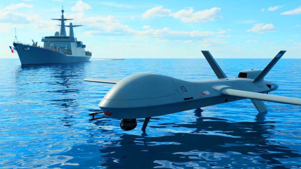 « Un tournant majeur pour la défense » : la Marine nationale intègre des drones de surface à son porte-hélicoptères amphibie Illustration de l'utilisation des drones de surface par la Marine nationale pour renforcer sa stratégie navale.