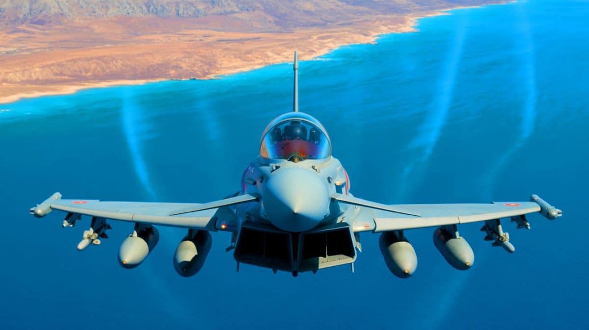 « On entend déjà les moteurs rugir » : la Turquie mise sur l’Eurofighter et défie l’équilibre militaire face à la Grèce et Moscou Illustration de la modernisation de la flotte aérienne turque avec les Eurofighter Typhoon.