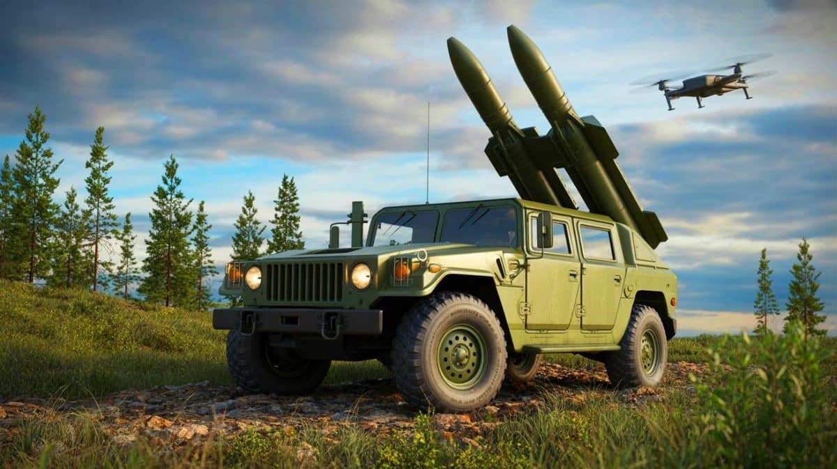 Illustration de l'arme "Frankenstein" combinant des missiles soviétiques et un véhicule Humvee américain.