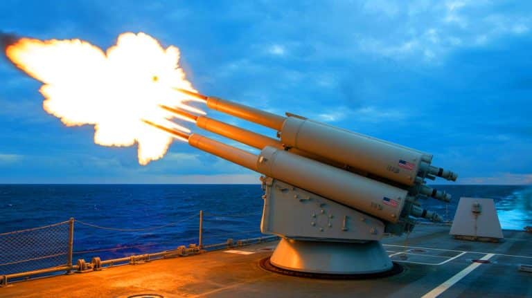 « Le dernier rempart de l’US Navy crache 4 500 coups par minute » : une tourelle autonome contre laquelle Moscou et Pékin sont impuissants