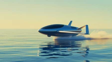 « TALAY peut voler sous les radars grâce à l’effet de sol » : la nouvelle arme navale qui rebat les cartes stratégiques Illustration de la présentation du drone maritime furtif TALAY au salon IDEF 2025 à Istanbul.